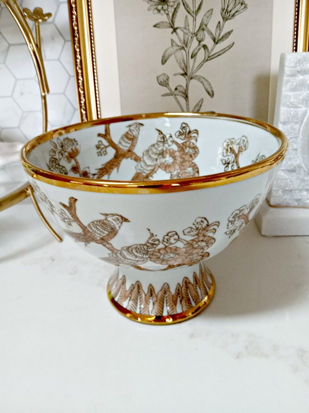 NEW! EXQUISITE GOLD TRIM COMPOTE BOWL DECOR